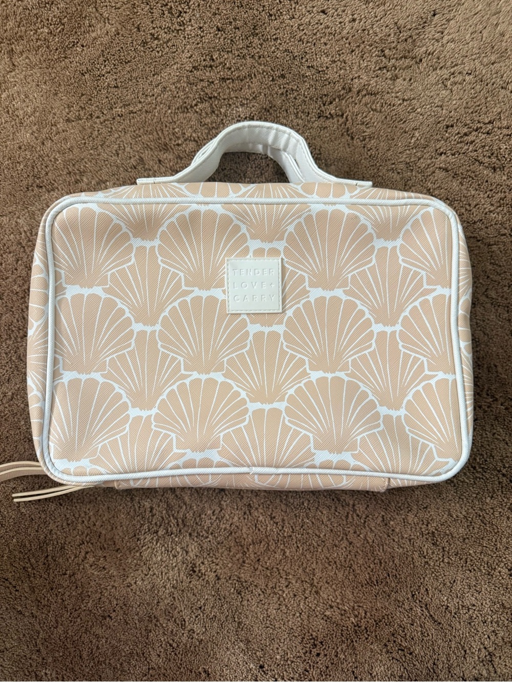Tender Love + Carry Shell Cosmetic Case